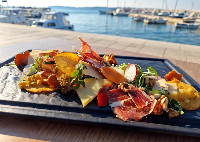 Marina Ξενοδοχείο 3*